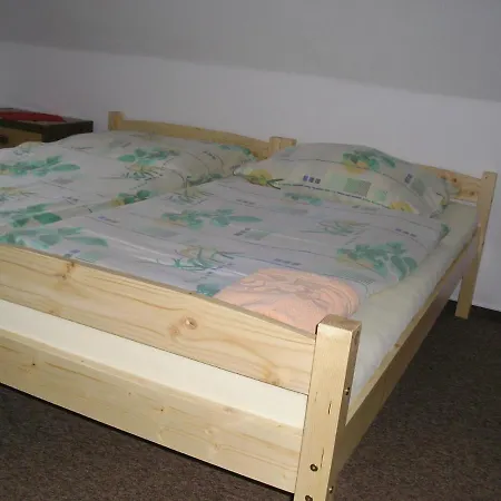 Hůrka 2*